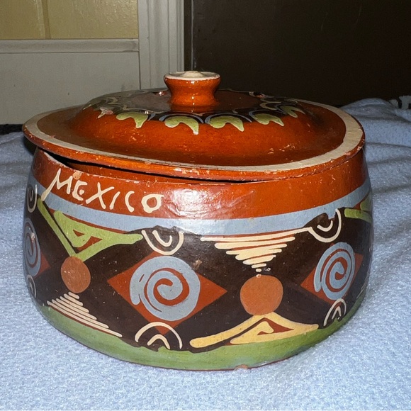 Vintage Mexican Pottery Tlaquepaque Redware Bean Pot W/ Lid - Picture 9 of 15